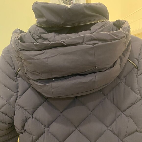 Mackage lightweight down coat size xs - Picture 5 of 16